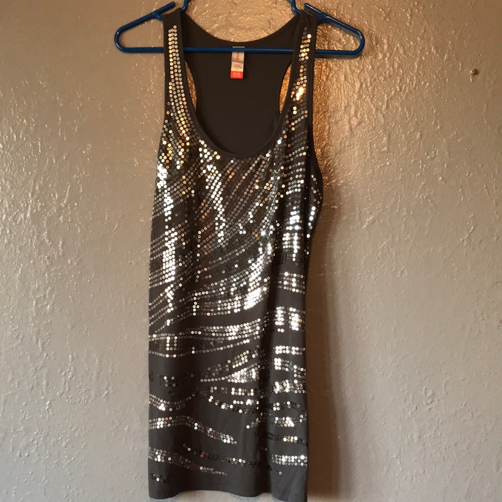 Grey sequin tank